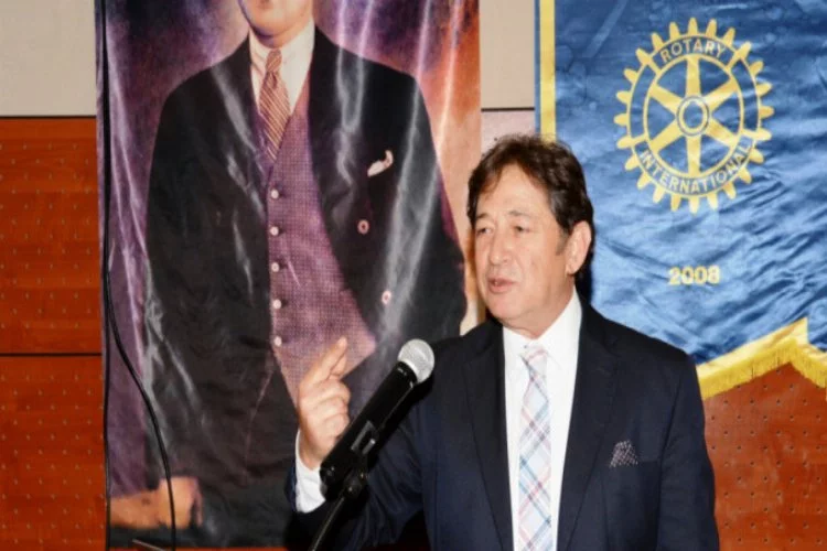 Kadıbeşegil Rotaryenlere halkla ilişkileri anlattı