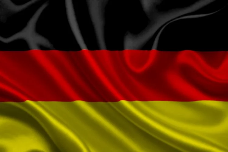 Almanya'da "Öcalan yasağı" iddiası