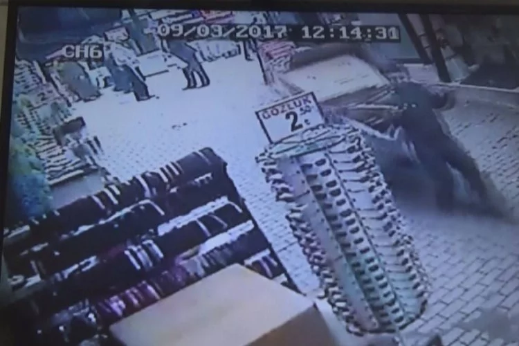 Bursa'da hırsızlık anı kamerada