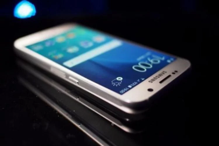 Galaxy S8'e iPhone'un bomba özelliği geliyor
