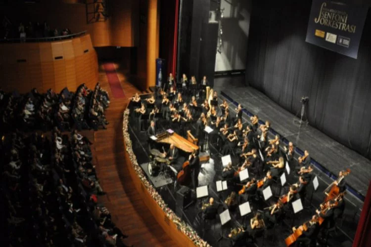 Bursa'da "Anadolu'dan Anzaklara Konseri"