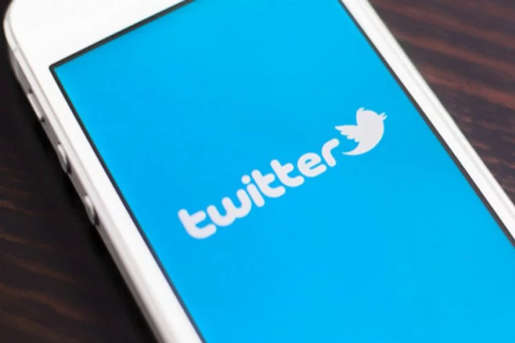 Twitter yüz binlerce hesabı askıya aldı