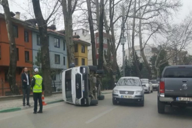 Bursa'da öğrenci servisinde yan yattı