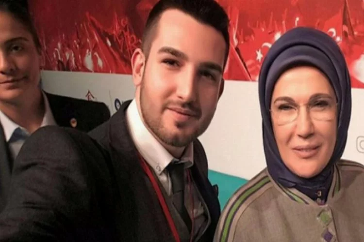 Emine Erdoğan'dan ilk selfie!