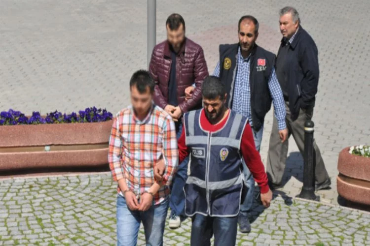 Bursa'da 4 FETÖ üyesi yakalandı
