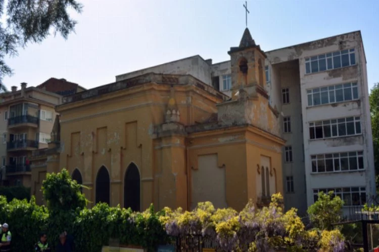 Bursa'da Fransız kilisesi ibadete açılacak