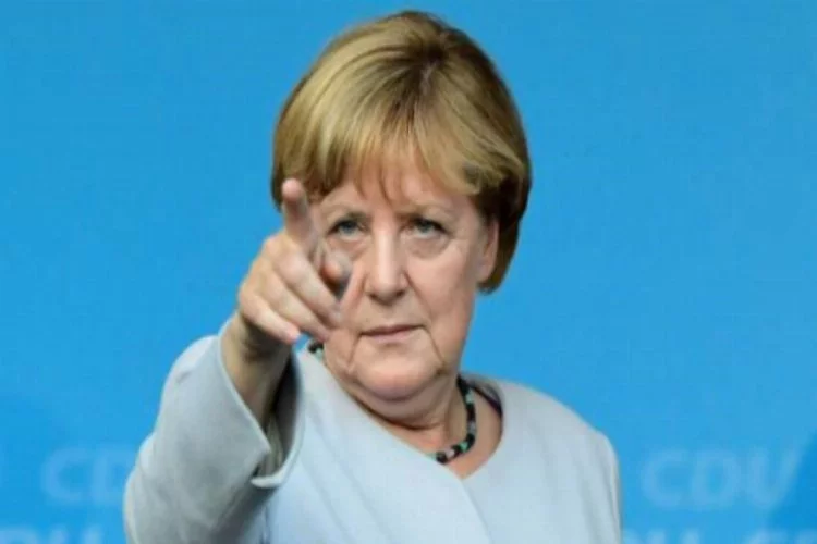 Merkel'den flaş açıklama: 'Türklerin evet demesi...'