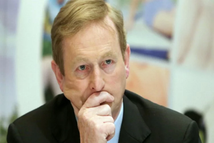 İrlanda Başbakanı Kenny'den istifa kararı
