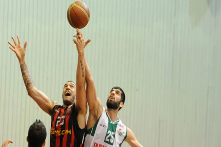 Bursaspor Durmazlar evinde Eskişehir Basket'e yenildi
