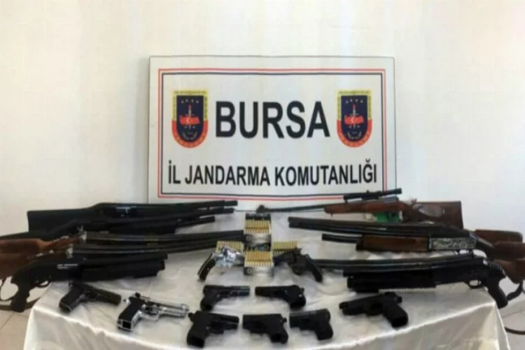 Bursa'da jandarmadan silah kaçakçılarına darbe