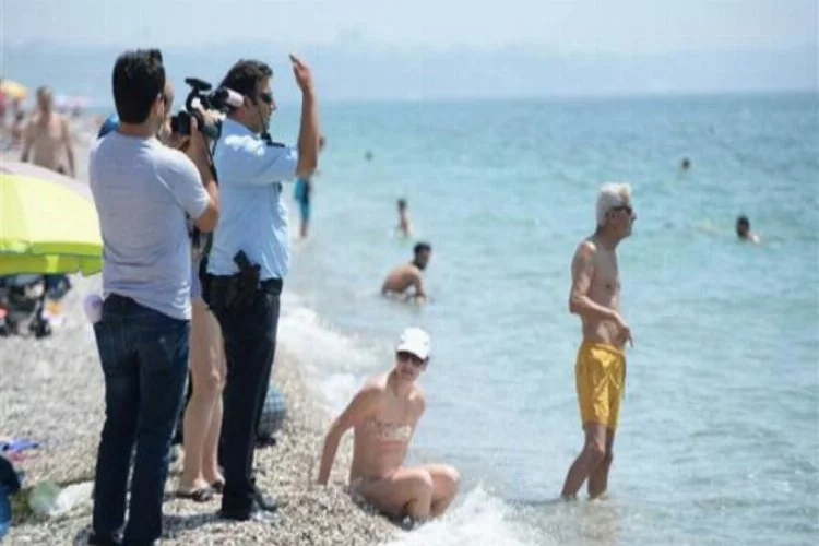 Rus turist sudan çıkmayınca...