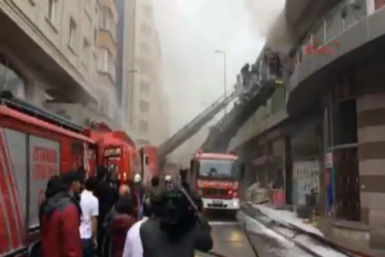 Taksim'de büyük yangın
