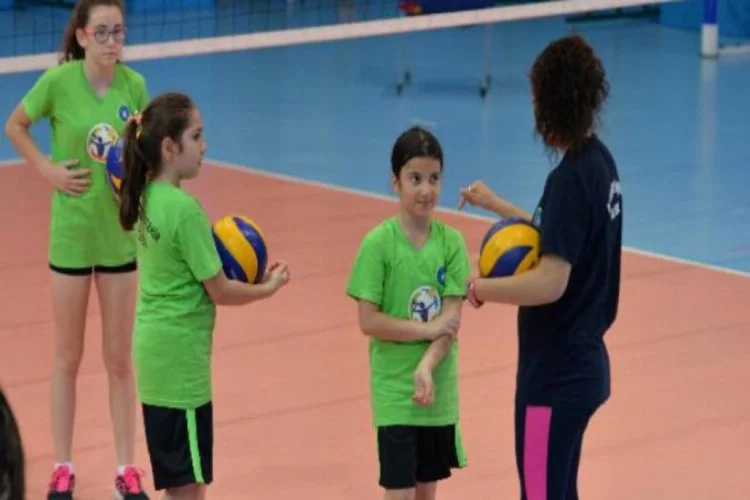 Bursa'da yaz spor okulları başladı