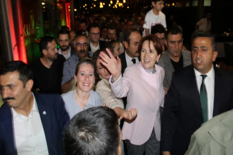 Meral Akşener, Bahçeli'yi Bursa'dan topa tuttu
