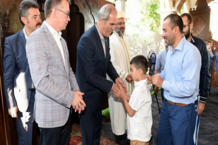 Başkan Altepe Bursalıların bayramını kutladı