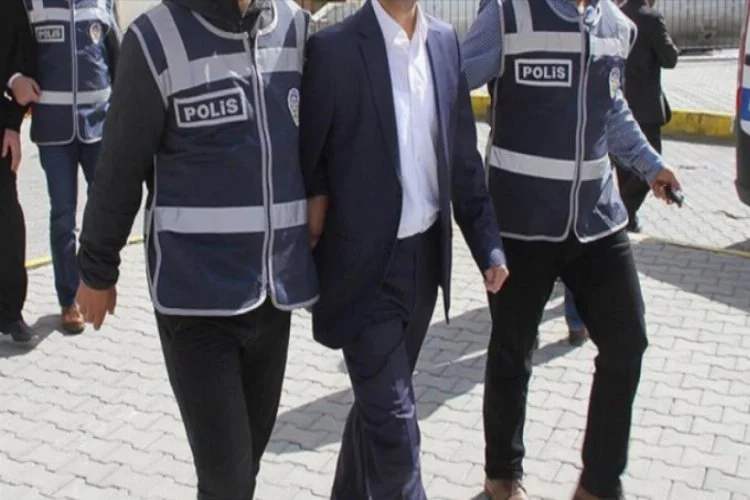Bursa'da öğretmenlere FETÖ operasyonu