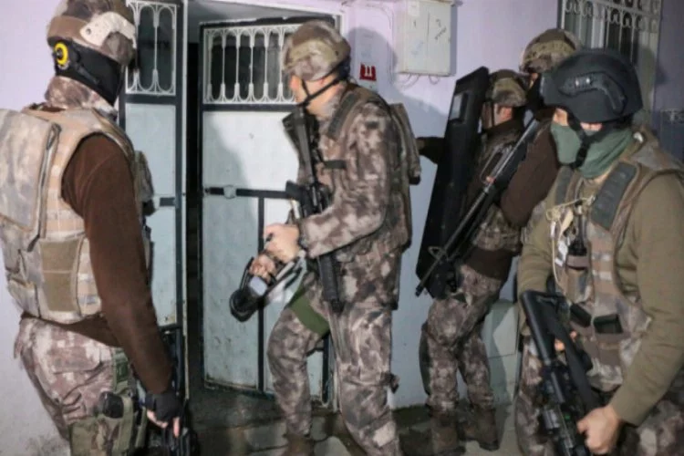 Sansasyonel eylem hazırlığındaki DEAŞ'lı teröristleri yakalandı