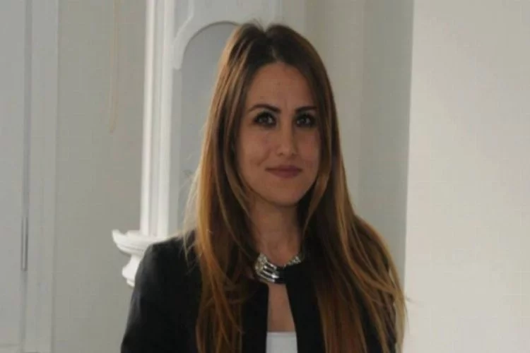 'Yerim Destanınızı'  diye yazan Yeliz Koray gözaltına alındı