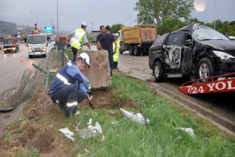 Bursa'da feci kaza ucuz atlatıldı