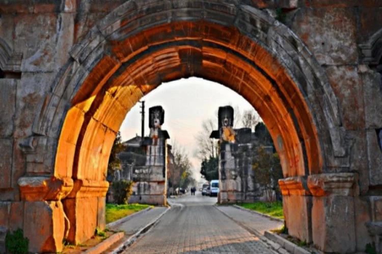 Bursa'da 2 bin yıllık tarih gün yüzüne çıkıyor