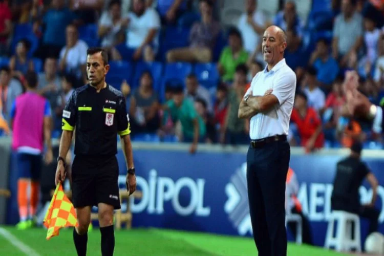 Bursaspor Teknik Direktörü Le Guen'den önemli açıklamalar