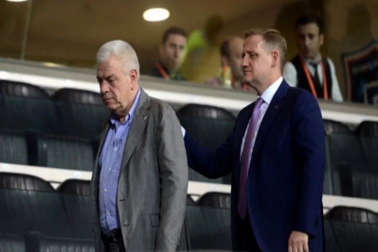 Bursaspor Başkanı Ay'dan flaş transfer açıklaması