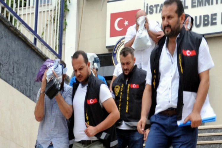 Bursa'dan çaldıkları çekiciyi polise satmaya kalkıştılar