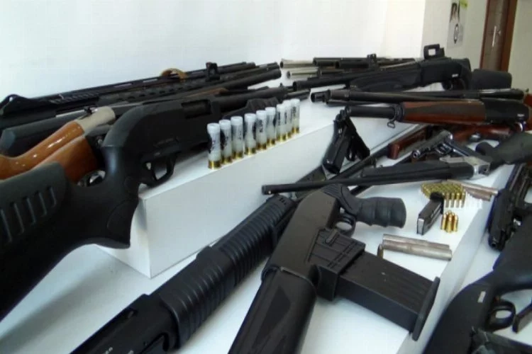 Silah kaçakçılığı operasyonu Bursa'ya sıçradı
