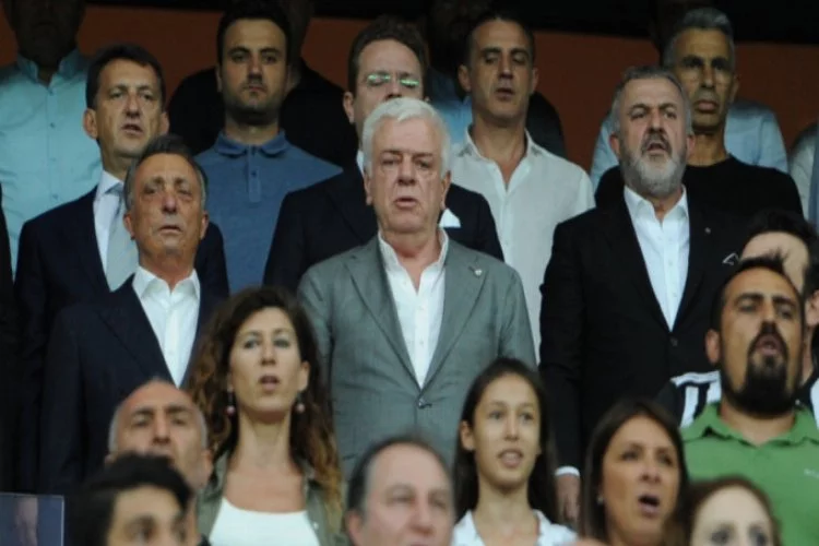 Bursaspor Başkanı Ay'dan transfer açıklaması
