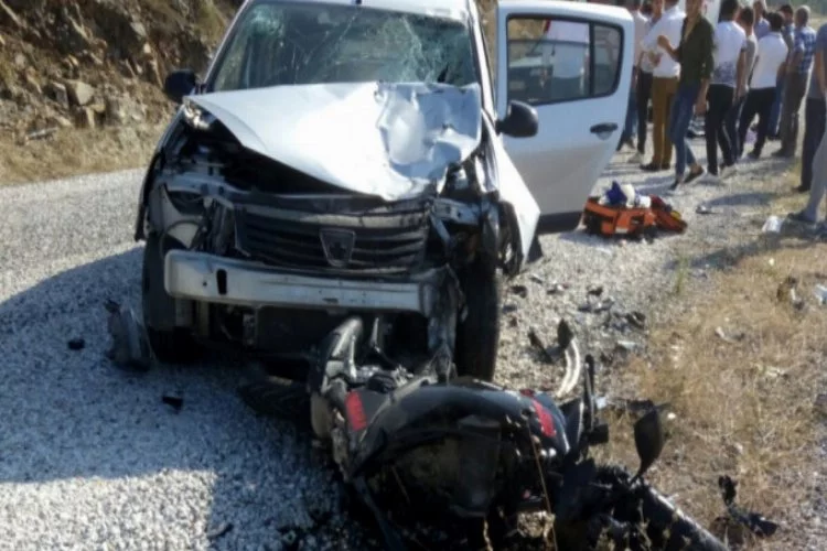 Bursa'da feci kaza! 2 ölü,  1 yaralı