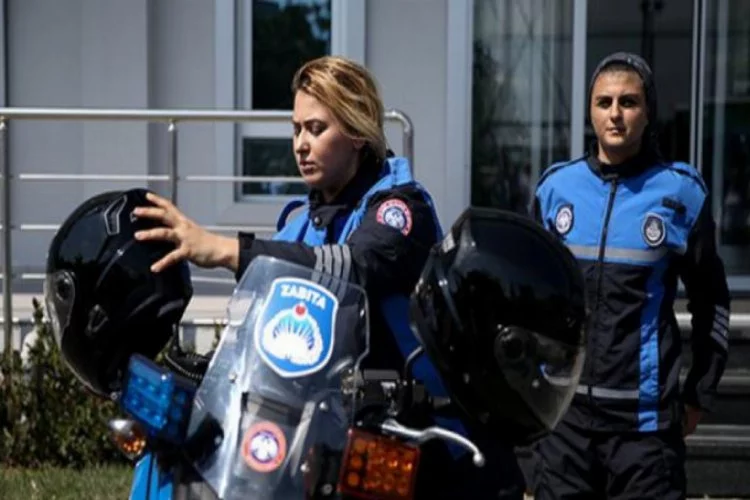 Motosikletli kadın zabıta ekipleri görev başında