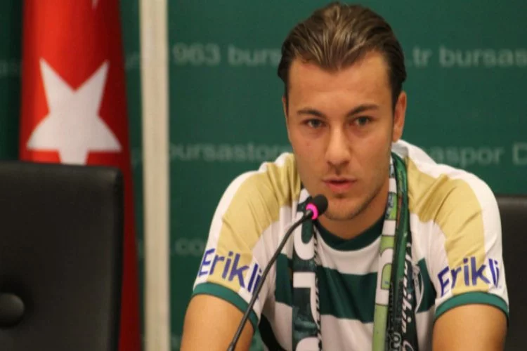 Yusuf Erdoğan Bursaspor'a imzayı attı