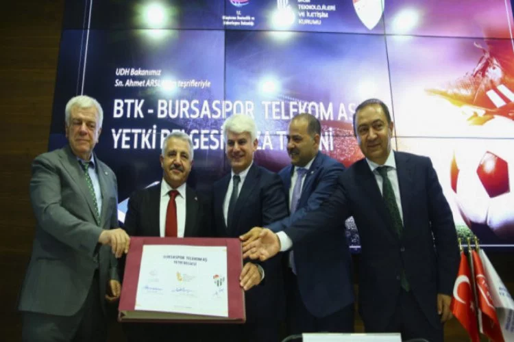 Bursaspor'dan dev anlaşma