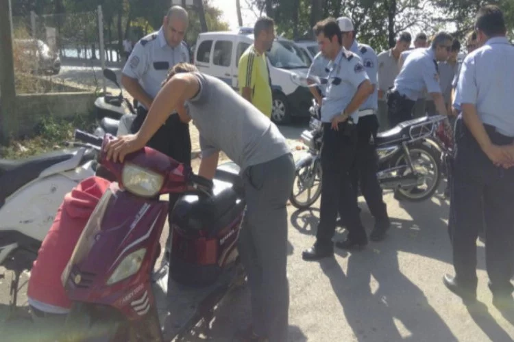 Bursa'da pes dedirten görüntü! Bir motosiklette 7 kişi