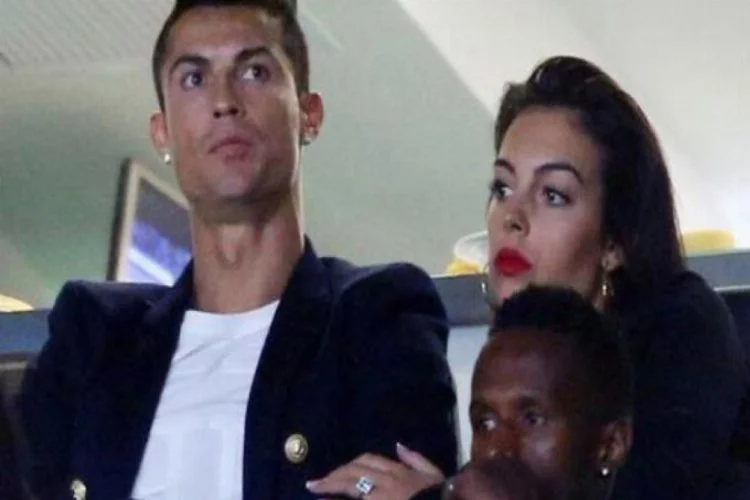 Ronaldo nişan yüzüğüne servet ödedi