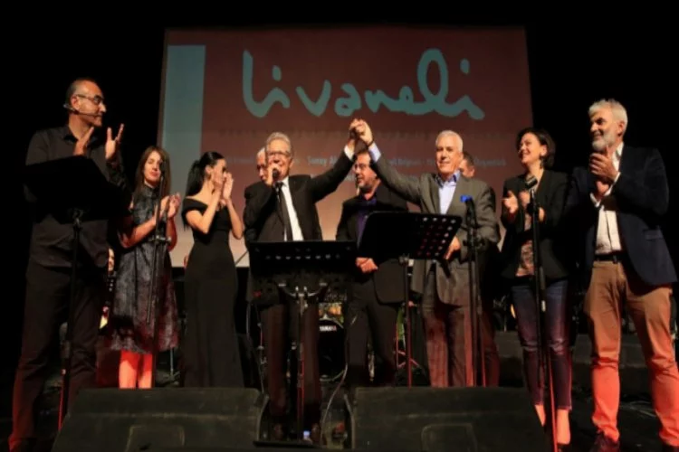 Livaneli 50. sanat yılını Bursa'da kutladı
