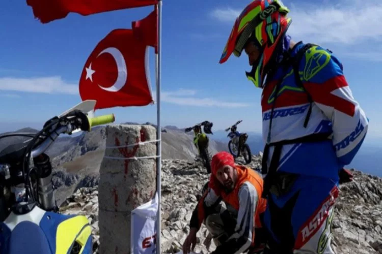 Motokros şampiyonu Uludağ'a tırmandı
