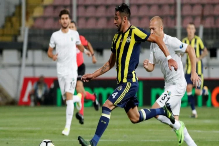 Fenerbahçe'ye Akhisar'da ağır darbe! 2 kırmızı kart 1 gol