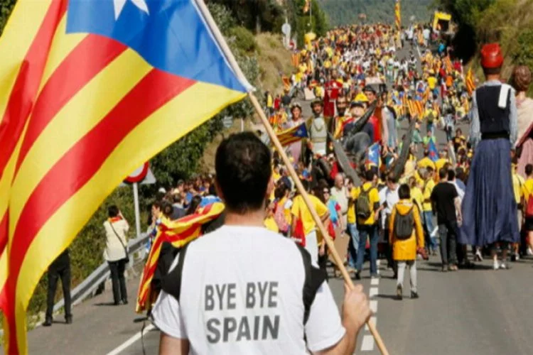 Katalan parlamentosunun bağımsızlık oturumu iptal edildi