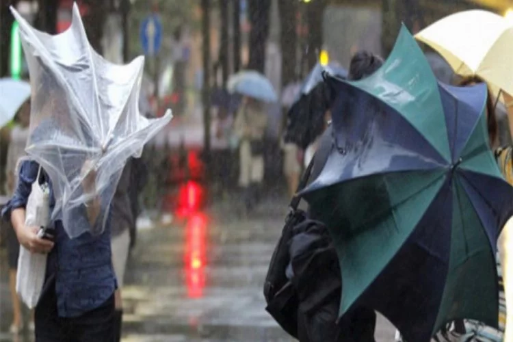 Bursa'ya beklenen yağmur geldi... Sıcaklıklar düşüyor