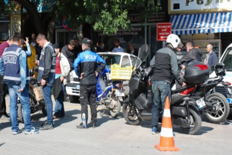Bursa'da motosiklet sürücülerine ceza yağdı