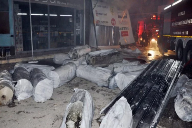 Bursa'da iş yeri yandı!
