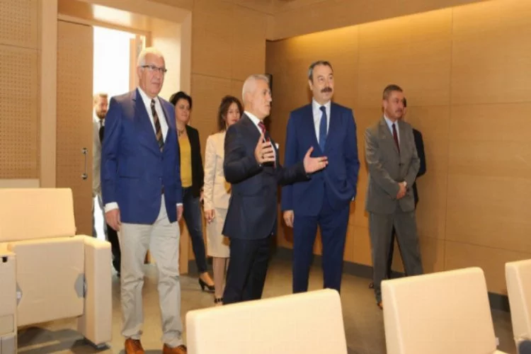 Bursa Emniyet Müdürü Ak'tan Başkan Bozbey'e ziyaret