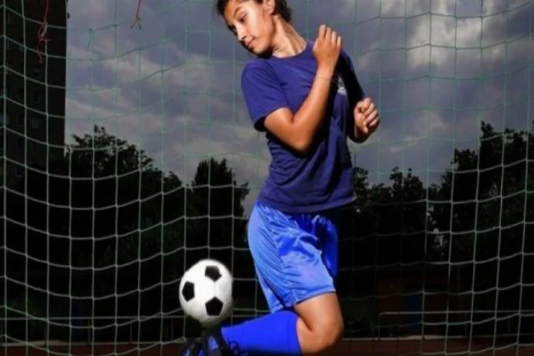 17 yaşındaki Zehra Badem UEFA'ya manşet oldu