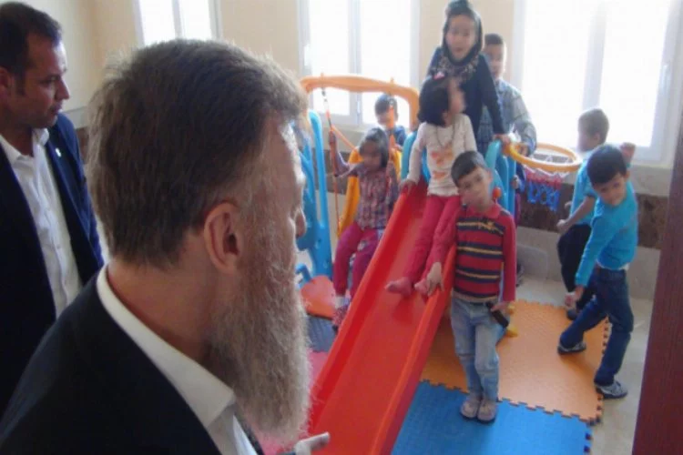 Cami içindeki anaokuluna CHP'li heyetten inceleme