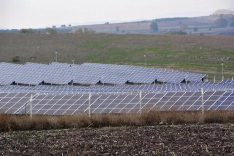 Bursa'da bin hane güneş enerjisi panelleriyle elektrik ihtiyacını karşılıyor