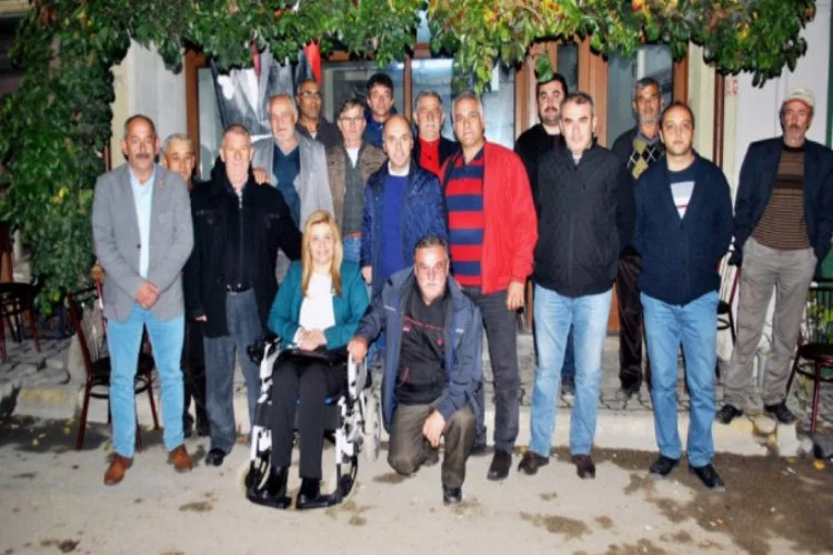 AK Parti Bursa Milletvekili Mudanya'ya yapılan gölet hakkında köylüleri bilgilendirdi