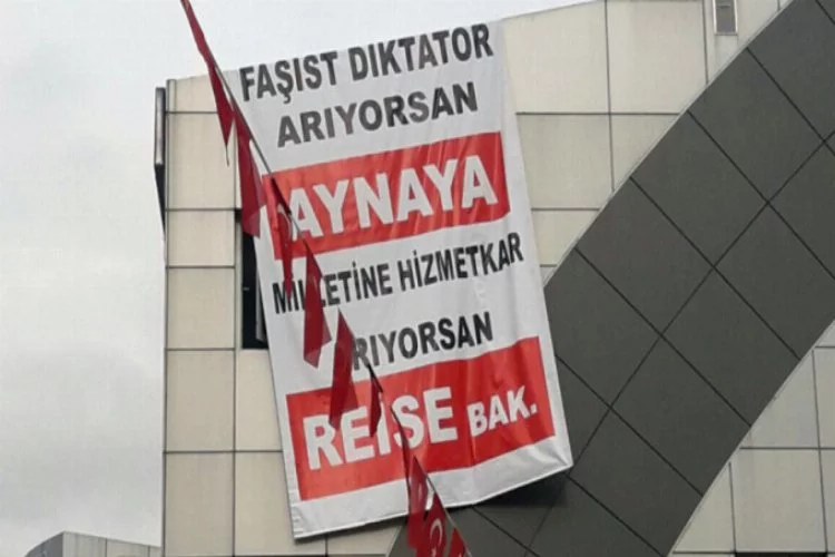 Kılıçdaroğlu'na  pankartlı tepki