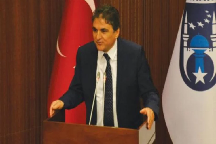AK Parti'li Başkanın Atatürk konuşması CHP'liler büyük alkış aldı
