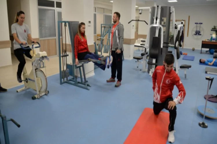 Karate Milli Takımı, Olimpiyatlara Uludağ Üniversitesi'nde hazırlanıyor